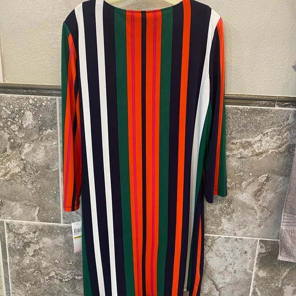 London Times size 14 dress. Tie at the waist. NWT - Picture 4 of 8